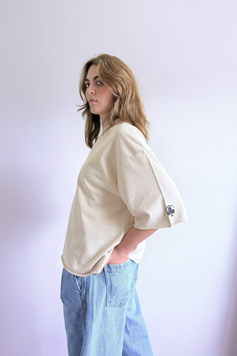CLVR Cropped Tee
